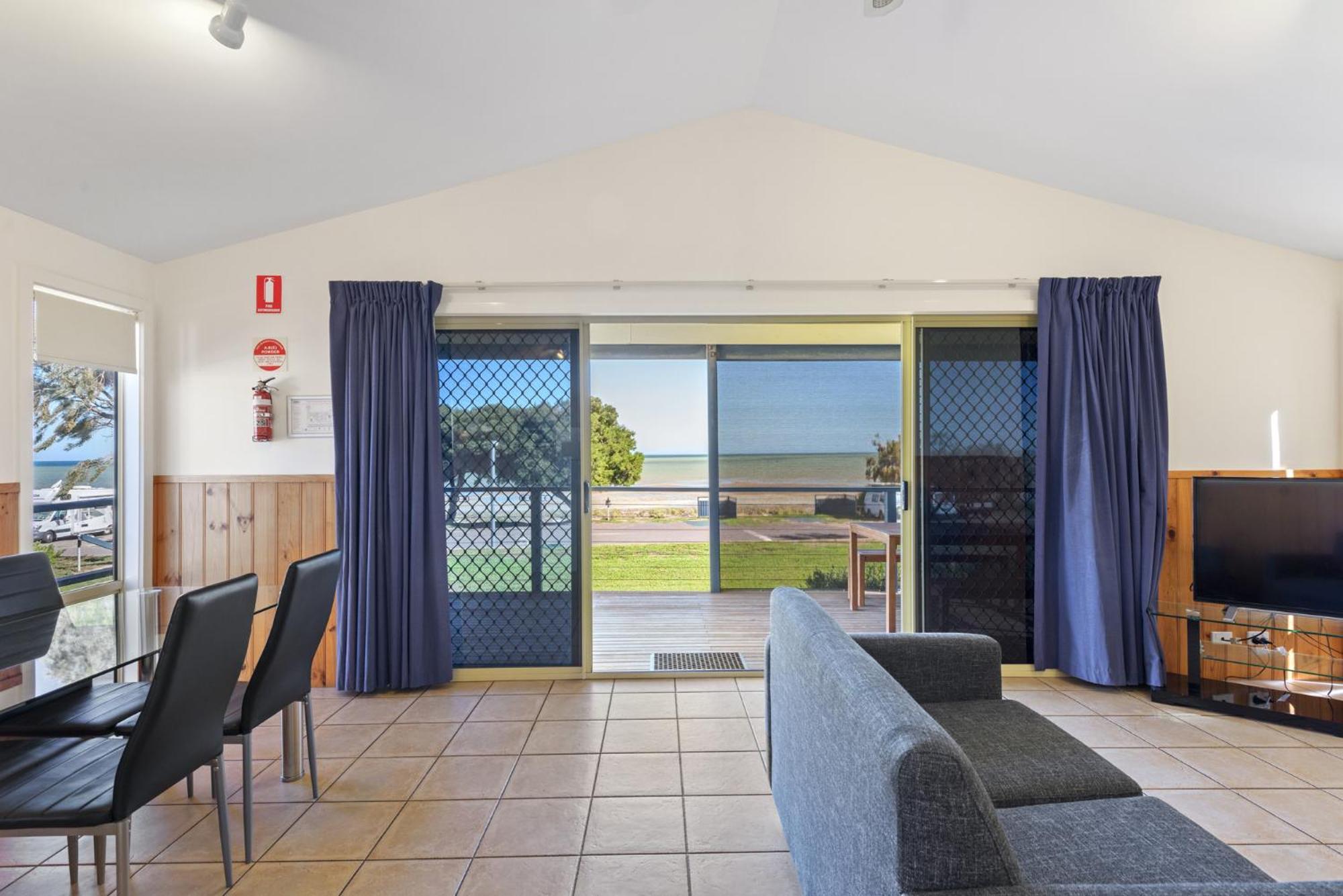 Discovery Parks - Whyalla Foreshore Room photo